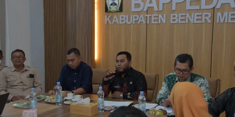 Asisten 2 Bener Meriah Buka Acara Konsultasi Publik RAD Pengelolaan Satwa Liar