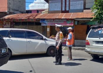 Ciptakan Keamanan Dan Keselamatan, Polisi Di Aceh Tengah Berikan Sosialisasi Pada Juru Parkir