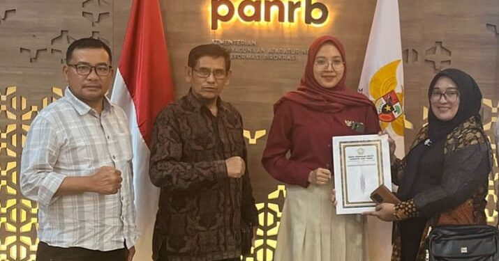 Tindaklanjuti Nasib R2/R3, Wakil Ketua II Susilawati Dan Dewan Fraksi PKS Berkunjung Ke KemenPan