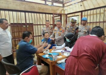 Kapolres Aceh Tengah Tinjau Pemeriksaan Kesehatan Tahanan, Ajak Tingkatkan Iman Dan Jaga Kesehatan