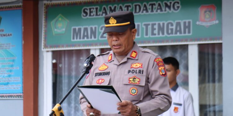 Saweu Sikula di MAN 2 Takengon, Kasat Binmas Edukasi Bahaya Narkoba, Pergaulan Bebas, dan Medsos