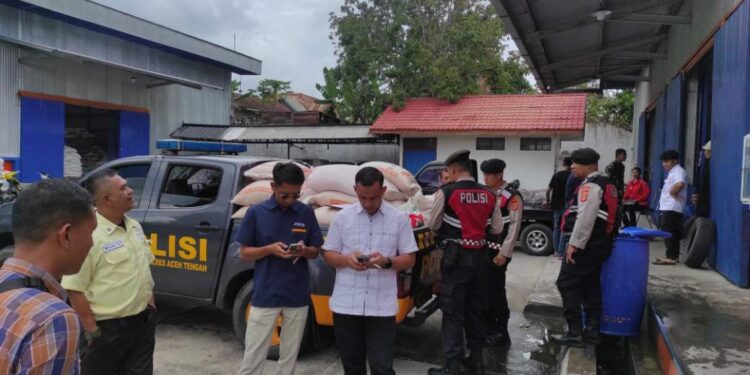 Polres Aceh Tengah Dukung Ketahanan Pangan, Monitoring Pembelian Jagung Petani Oleh Bulog Takengon