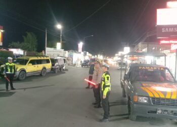 Pamapta Polres Aceh Tengah Gencarkan Patroli Malam, Atur Arus Di SPBU Dan Cegah Guantibmas