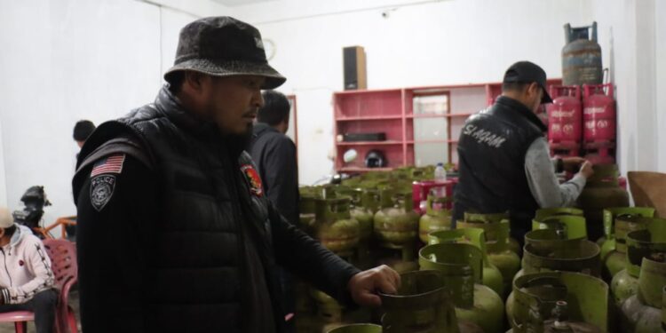 Polres Aceh Tengah Sidak Pangkalan Dan Ungkap Penyebab Kelangkaan Gas LPG Subsidi