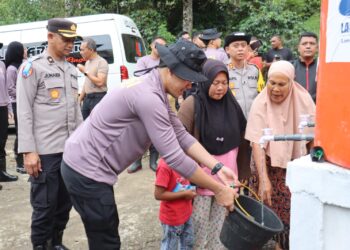 Kapolres Aceh Tengah Resmikan Sumur Bor ke-5 Bantuan Kapolda Aceh Dan STIK Angkatan 83