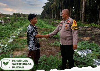 Polsek Pangkalan Lesung Cek Pekarangan Bergizi Dukung Ketahanan Pangan
